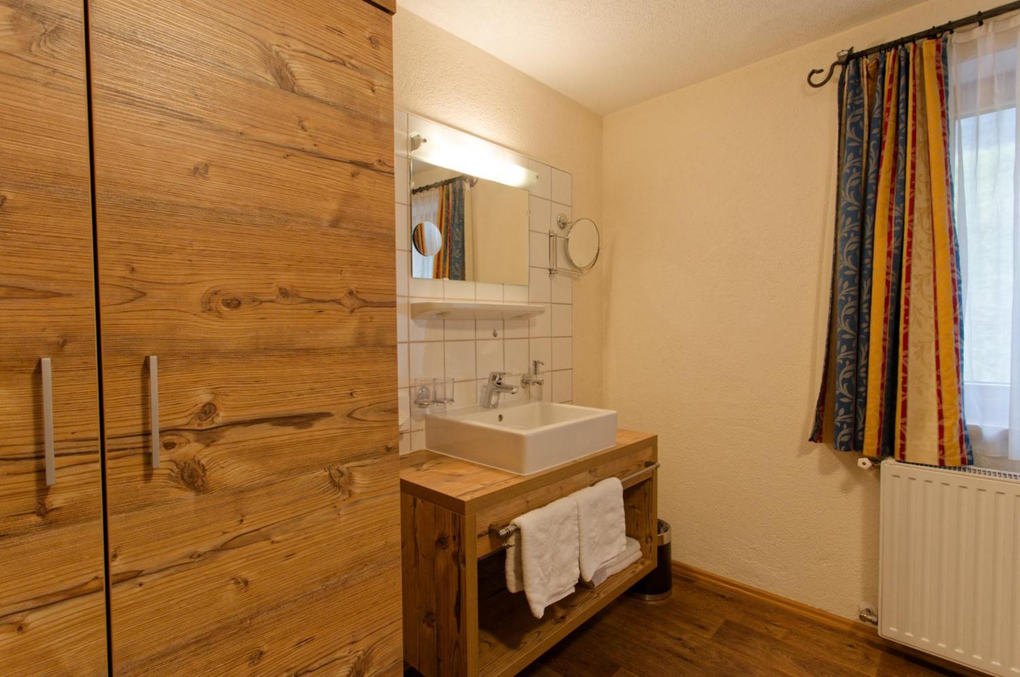 Haus Zangerl Inkl Sommer-Karte Premium Sankt Anton am Arlberg Exterior foto