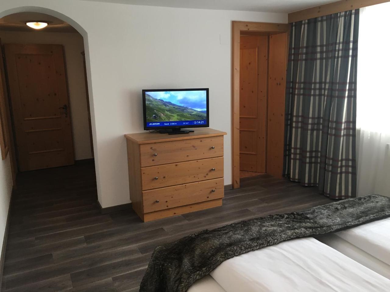 Haus Zangerl Inkl Sommer-Karte Premium Sankt Anton am Arlberg Exterior foto